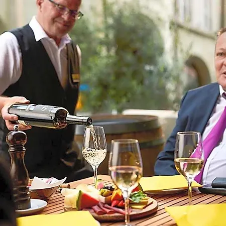 Goldener Schluessel Hotel 3*