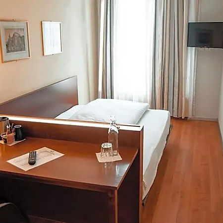 Hotel Goldener Schluessel 3*