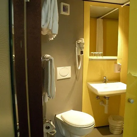 Goldener Schluessel Hotel 3*