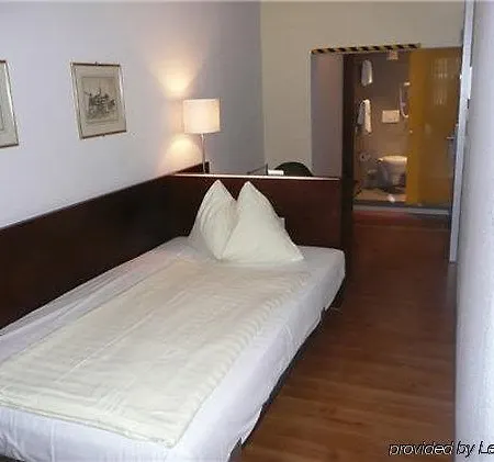Hotel Goldener Schluessel Berno